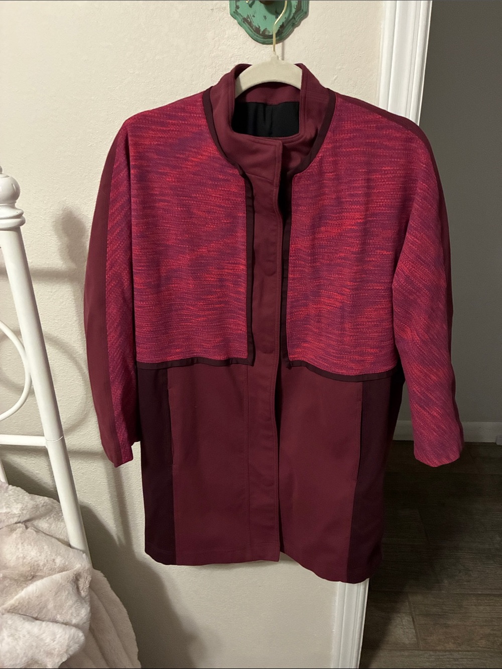 lululemon athletica Two-Tone Burgundy & Pink Trench Coat